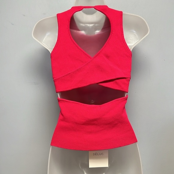 NWT Deluc Women’s Hydrus Top-Fuchsia Size Medium - Picture 3 of 8